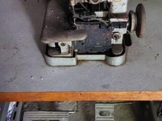 Продам оверлок 51-й класс (СССР)