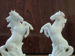Статуэтки лошадей