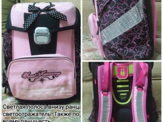 ЦЕНА СИМВОЛИЧЕСКАЯ! Продаются рюкзаки школьные!