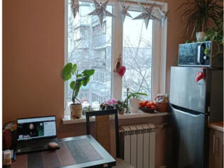 Продажа однокомнатною квартиры на ,Черемушки улица, Генерала Петрова.