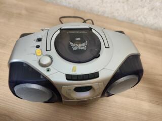 Продам большой, отличный магнитофон, кассета, радио сиди, цена 850 руб