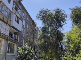 Продается просторная 2-комнатная квартира в районе Мечникова