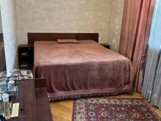 33043 Продам двухкомнатную квартиру на ...