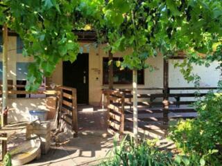 Продается дом на участке 8 соток в районе Хаджибейский – до Слободки. 