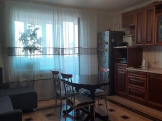 Квартира с ремонтом в кирпичном доме на Таирова