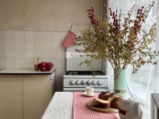 продаж 2-к квартира Київ, Печерський, 114999 $