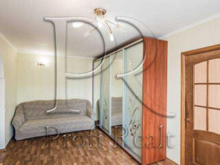 продаж 2-к квартира Київ, Солом`янський, 51999 $