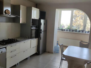 3-к Вузовский/Черниговская. Кирпичный дом.