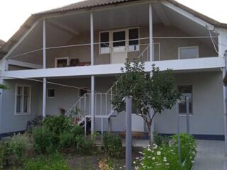 ДОМ+МАНСАРДА. Район Пэмынтены. 150м2