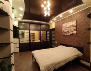 Продам 2х комнатную квартиру, центр,  ЖК "Усадьба Разумовского&qu