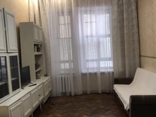 Комната в коммуне на Дворянской