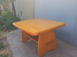 Продам столик