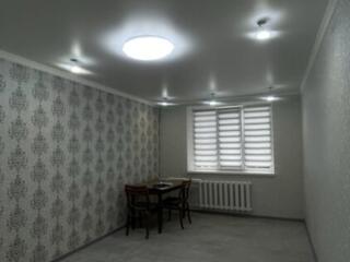 2-комн. блок со свежим ремонтом по Чапаева.