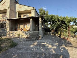 Просторный двухэтажный дом в Одессе на Слободке