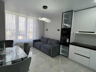 31578. Продам просторную квартиру жилом ...