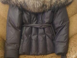 Продам куртку пуховик S - M (Мех - натуральный песец)