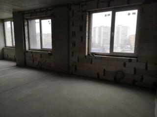 Продам 2х комнатную квартиру в новом сданном доме на улице ...