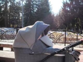 Продается коляска 2 в 1