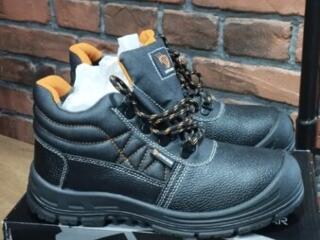 Рабочие ботинки с железным носком
