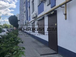 Оренда нежитлове приміщення в ЖК Рів'єра, вулиця Малоземельна ...