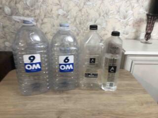 Продам пол\эт. банки на 3,6,9 л, ванну оцинк. ванночку эмалир, 1л банки