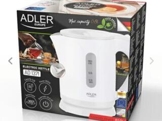 Электрочайник Adler. Центр.