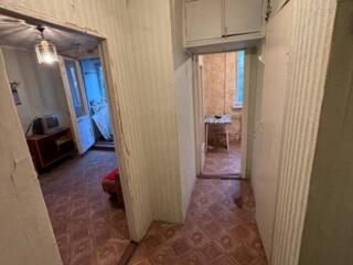 Ленинский. Однокомнатная под ремонт. Разумный торг