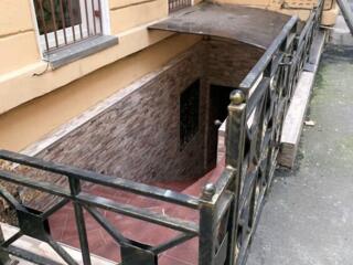 Офисное  помещение на Екатерининской площади.