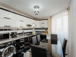 URGENT! Apartament complet dotat, parcare in subterana si in curte