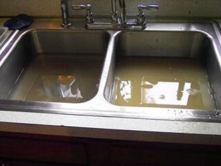 Curatarea si desfundarea canalizării: bucatarii, veceu in apartamente