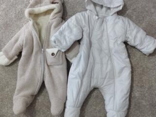 Продам детские комбинезоны на 3-6 месяцев