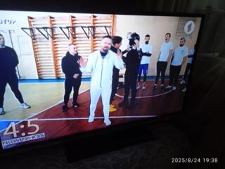 Продам телевизор konka 42дюйма