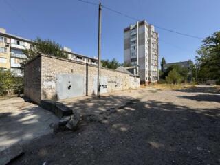 Продаю приватизований гараж 24 метри на ЮТЗ.