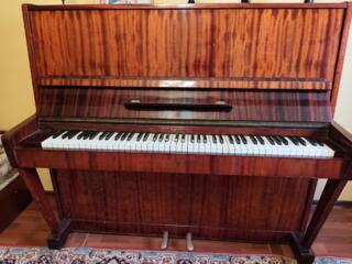 Продам фортепиано