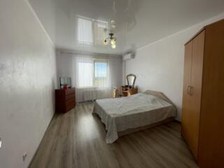 Продам 2-комн квартиру в ЖМ " Радужный"