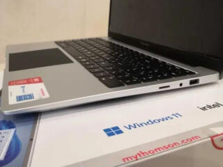 Ноутбук Thomson Neo N15 8 ГБ, DDR4 SSD 512 ГБ в идеальном состоянии