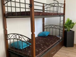 Продам 2-уровневую кровать б/у