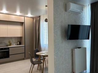 Аренда стильной квартиры в Жемчужине 26, центр Аркадии