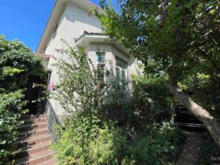 ОТЛИЧНЫЙ 2х этажный дом на Таирова