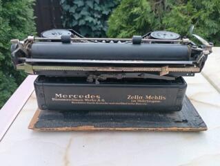 Продам печатную машинку Мерседес