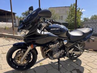 SUZUKI Bandit 600