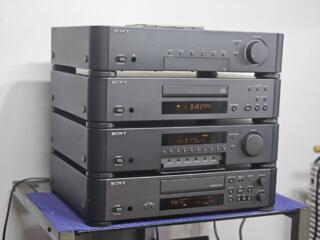 Музыкальный центр SONY S-7 с колонками S-90 и фирменной подставкой