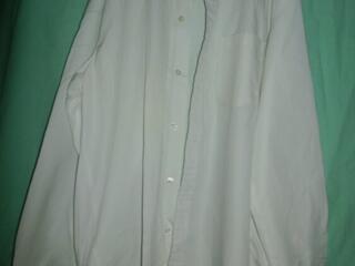 Продам новую белую рубашку для школьника. Вайбер. Ватсап.