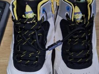 ZARA, размер 33. Новые.