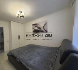 Без коміссії. Пропонується в оренду 2-х кімнатна роздільна квартира в 