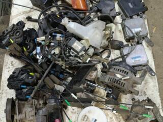 Продам остатки запчастей Тайота Лексус