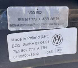 Продам шторку в багажник VW T6