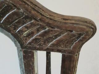 Антикварный дубовый стул. Подставка для ножей. Газетница винтажная.