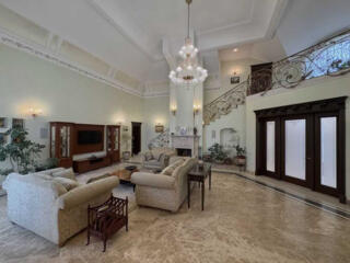 продаж 10-к будинок Броварський, Погреби, 750000 $