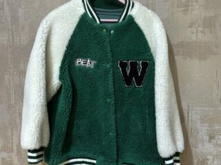 Продам бомбер куртку